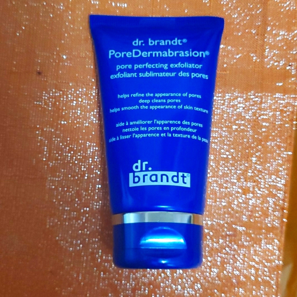 Dr. Brandt PoreDermabrasion